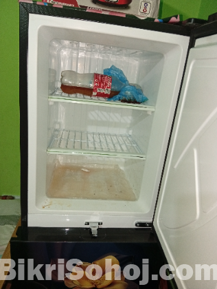 ওয়াল্টন ফ্রিজ ১৭৬ লিটার